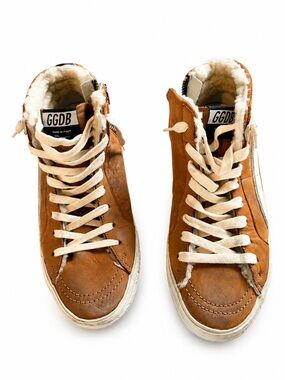 Golden Goose GGDB Brown Shearling High-Top Sneakers

Authentic Golden Goose